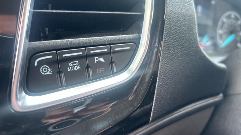 Ford Transit Custom 320 L1 Diesel Fwd 2.0 EcoBlue 170ps Low Roof D/Cab Limited Van Auto